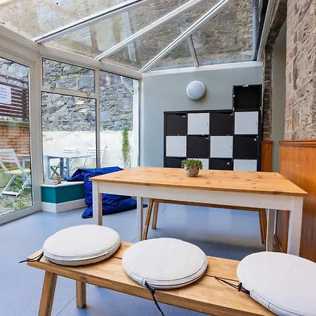 Compact Ensuite Near Stephen's Green, بيت للعطل دبلن